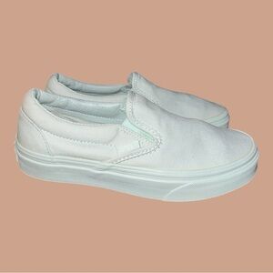 Vans Classic women's slip on mint color sneakers size 6